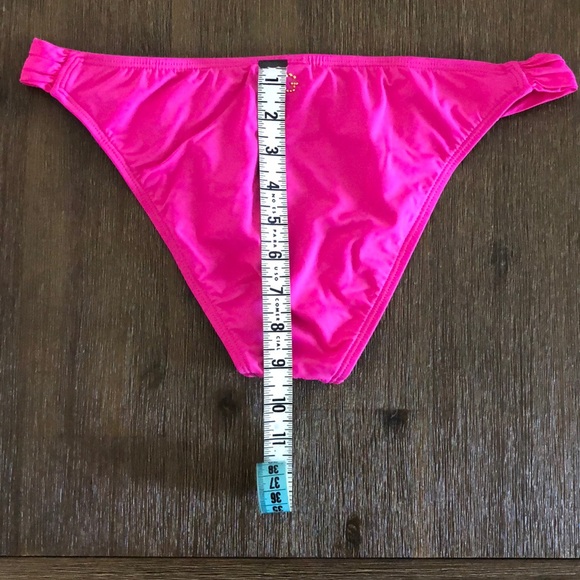 ☀️GUESS Pink Bikini bottom - Picture 13 of 13